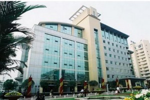 重慶西南醫(yī)院整形科整形價格貴不貴及2019新鮮價格表推出