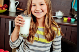 長沙宏朗眼科醫(yī)院羅世德整形價(jià)格表附切開雙眼皮案例展示