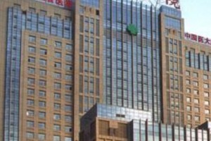 沈陽醫(yī)大整容價(jià)格表??分享我的隆鼻案例對(duì)比圖