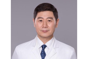 上海華美醫(yī)療美容醫(yī)院怎么樣？李志海顴骨內(nèi)推案例