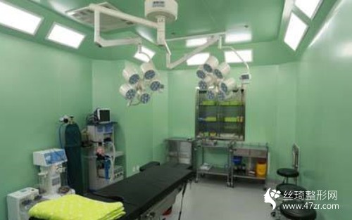 云南省醫(yī)院2021價格表|醫(yī)生介紹附雙眼皮案例