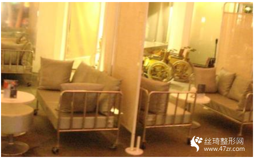 哈爾濱市第一醫(yī)院評價怎么樣吸脂多少錢醫(yī)生信息真實案例圖