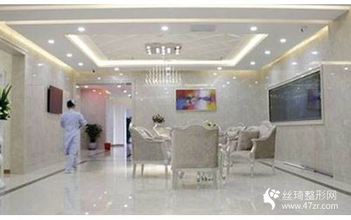 北京伊美爾怎么樣？隆鼻3個月果|整形專家詳情