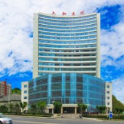 十堰太和醫(yī)院自體脂肪隆胸整形科