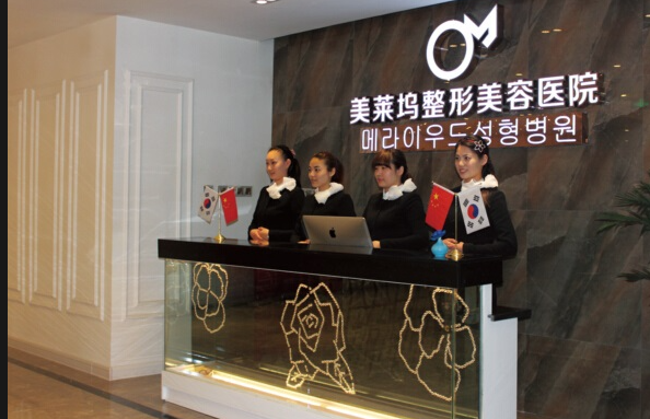 西安做人中加深醫(yī)院排名人中加深術(shù)后案例變化分享，醫(yī)院實(shí)力簡(jiǎn)介_(kāi)人中加深醫(yī)生術(shù)后案例感受點(diǎn)評(píng)